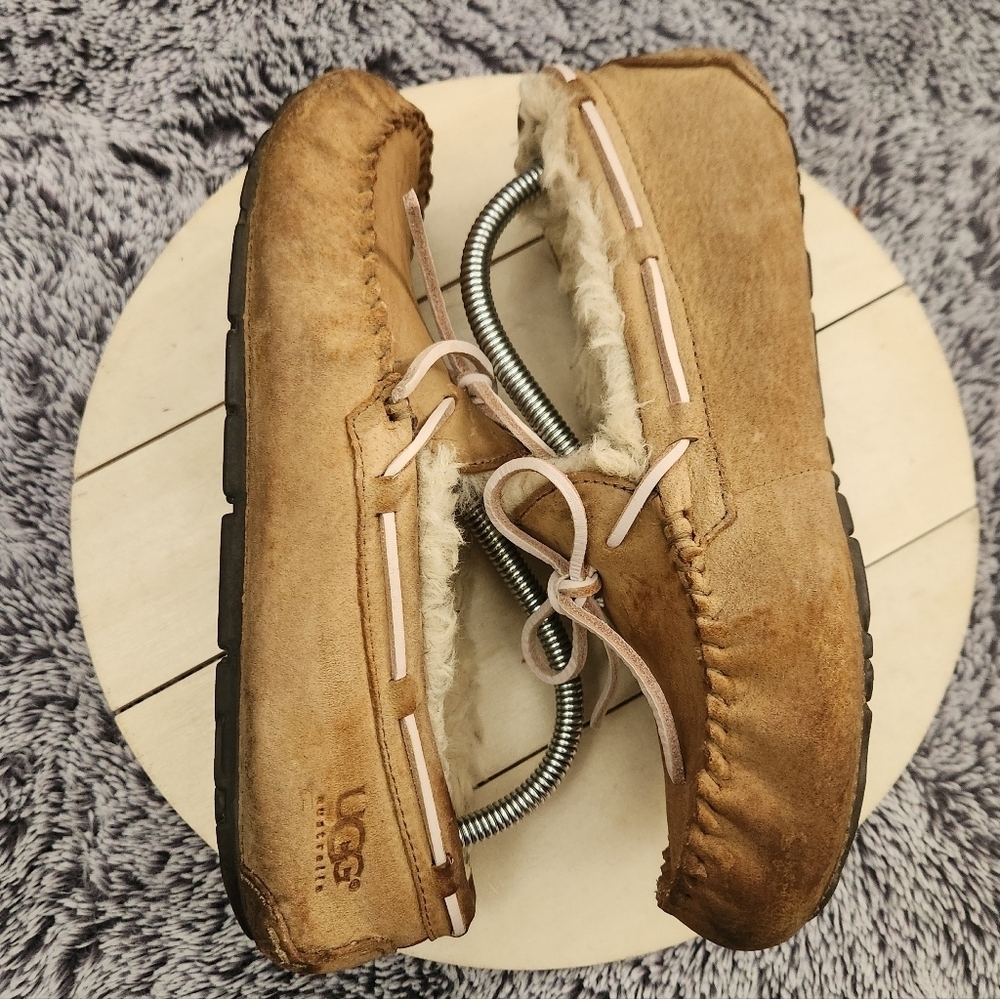 UGG Dakota Women's Slipper Chestnut Brown Leather Tie Size 7 - Picture 5 of 9